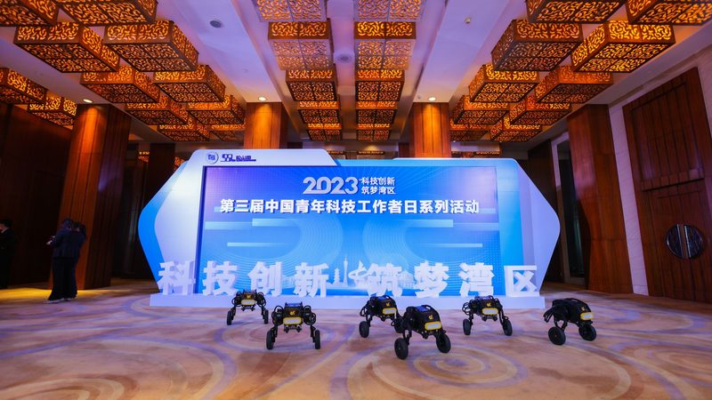CRM系统核心功能参数解析：性能与架构的深度洞察